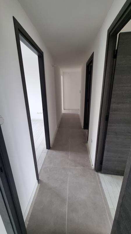 Maison - 174 m² - 7 pièces