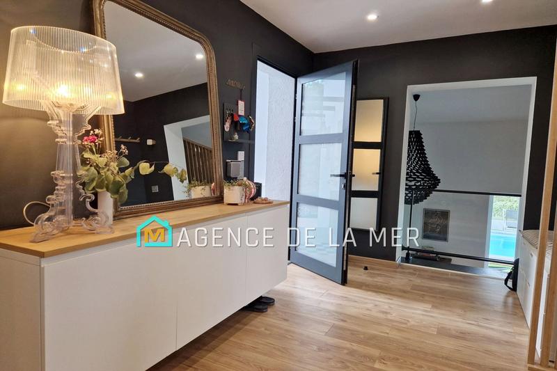 Maison contemporaine - 130 m² - 5 pièces