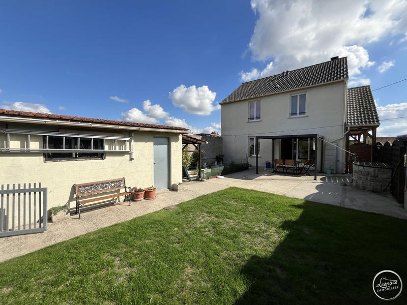 Maison - 109 m² - 4 pièces