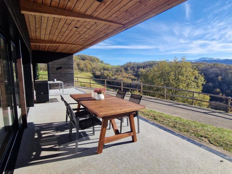 Maison de bois - 174 m² - 5 pièces