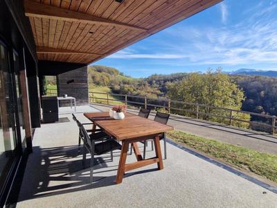 Maison de bois - 174 m² - 5 pièces