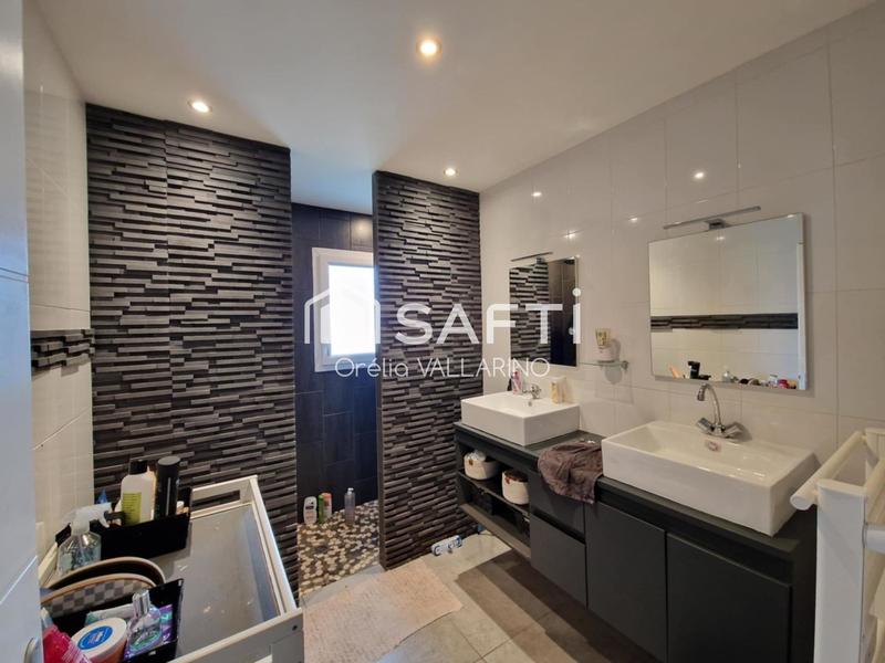 Maison - 88 m² - 4 pièces