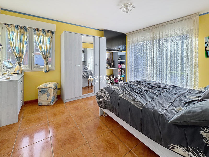 Maison contemporaine - 200 m² - 8 pièces