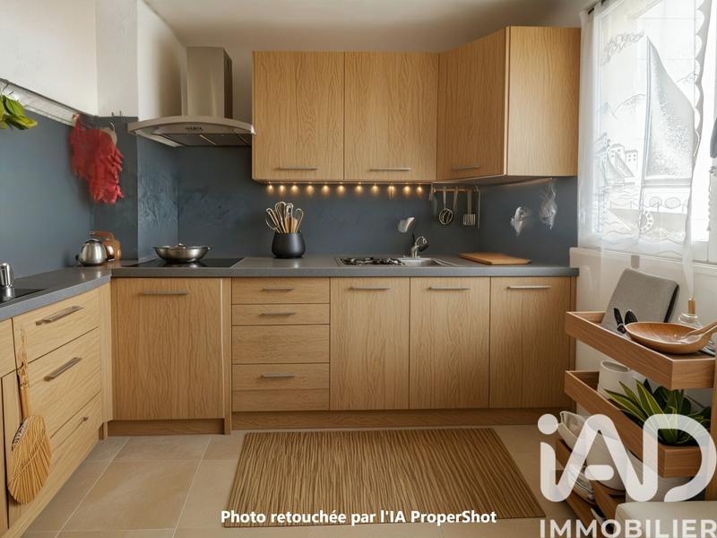 Appartement - 80 m² - 4 pièces