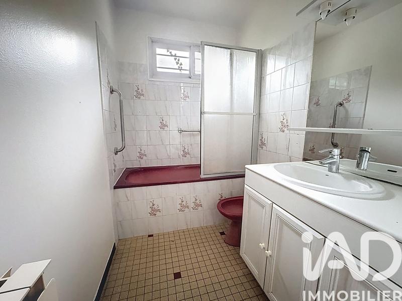 Maison - 93 m² - 5 pièces