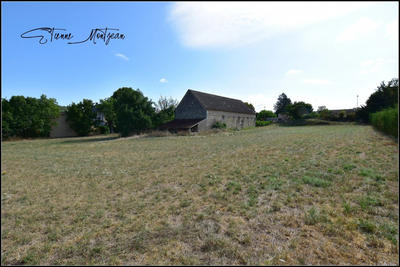 Maison - 140 m² - 1 pièce