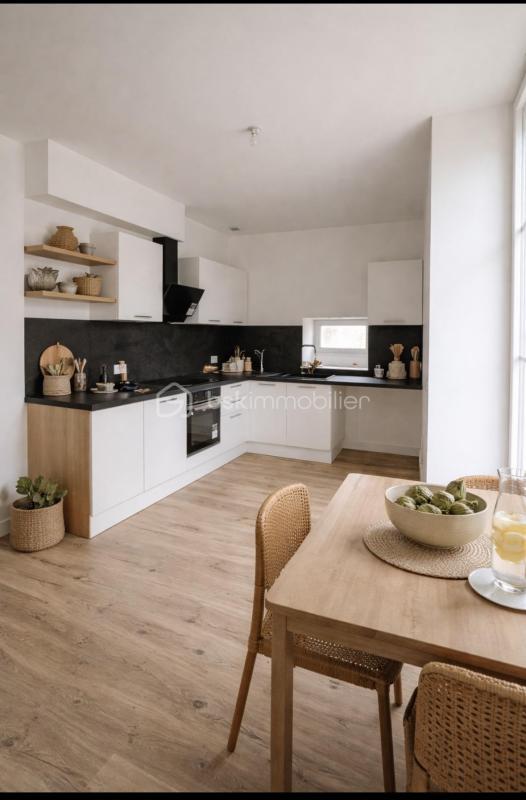 Maison ancienne - 261 m² - 10 pièces