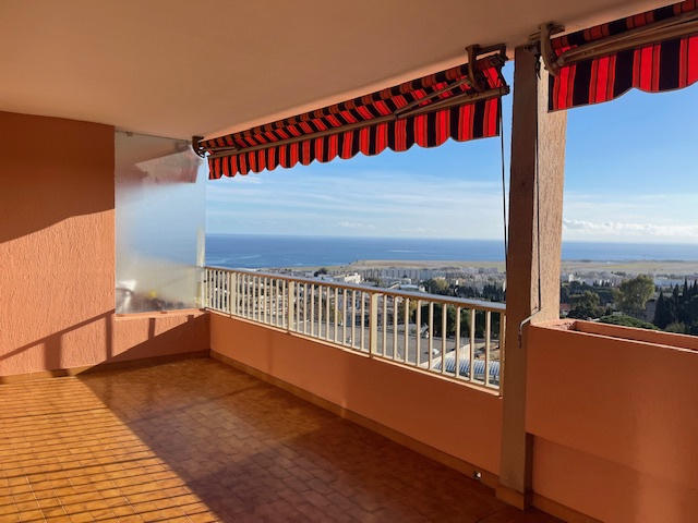 Appartement - 82 m² - 3 pièces