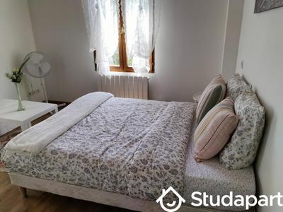 Chambre - 15 m² - 1 pièce