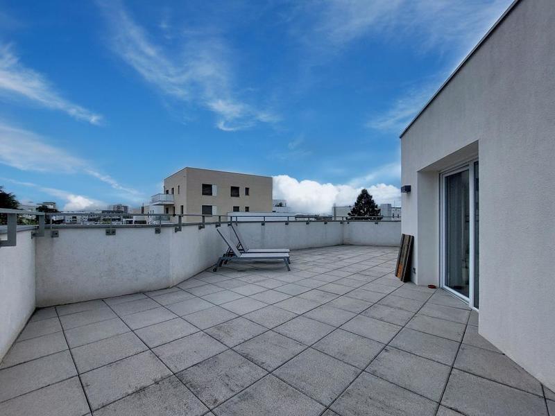 Appartement - 77 m² - 3 pièces