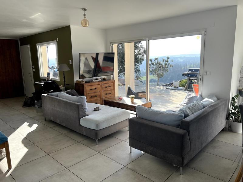 Maison - 112 m² - 5 pièces