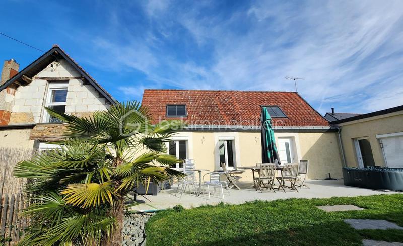 Maison en pierre - 450 m² - 12 pièces