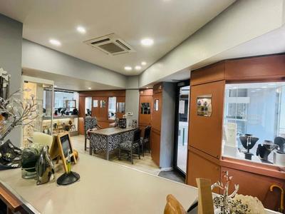 Local commercial - 66 m² - 4 pièces