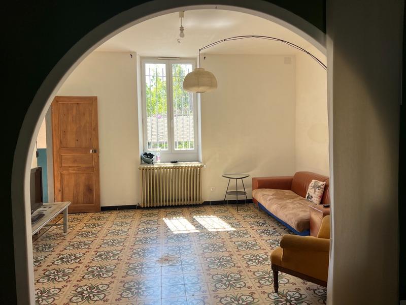 Maison - 181 m² - 7 pièces