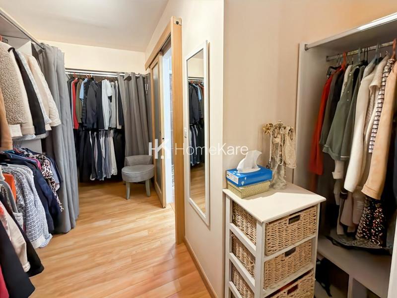 Maison - 206 m² - 8 pièces