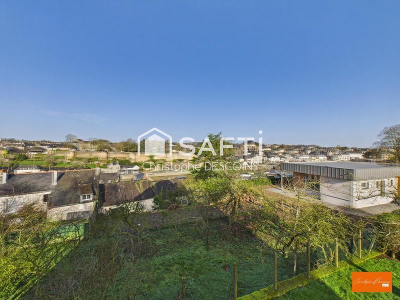 Appartement - 75 m² - 5 pièces