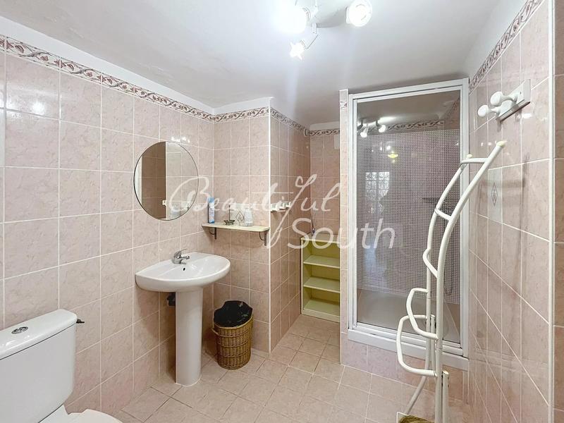 Maison - 167 m² - 7 pièces