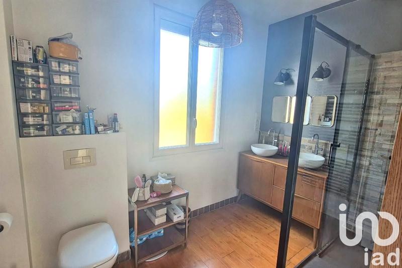 Maison - 211 m² - 7 pièces