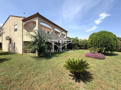 Maison - 163 m² - 8 pièces
