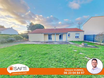 Maison - 89 m² - 5 pièces