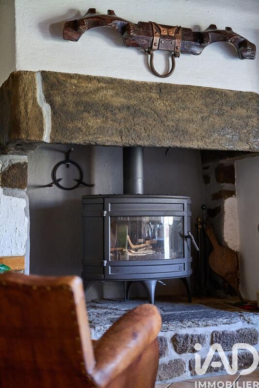 Maison - 277 m² - 9 pièces