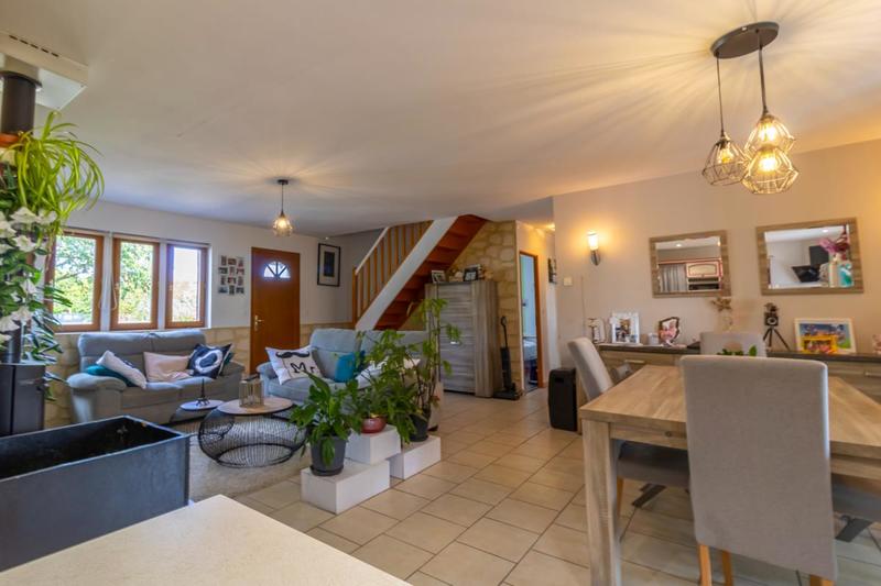 Maison - 124 m² - 7 pièces