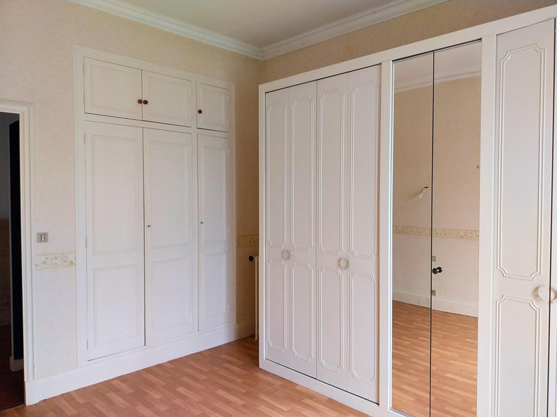 Maison - 264 m² - 9 pièces