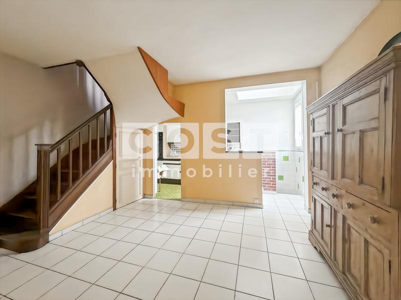 Maison - 88 m² - 4 pièces