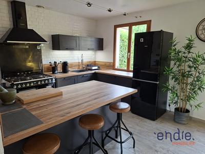 Maison - 85 m² - 4 pièces