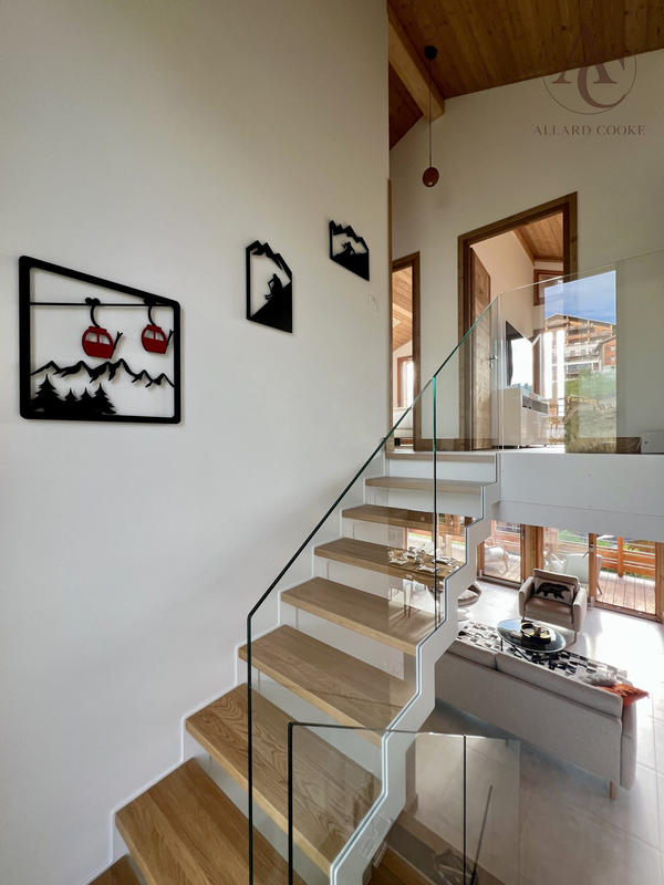 Châlet - 193 m² - 6 pièces