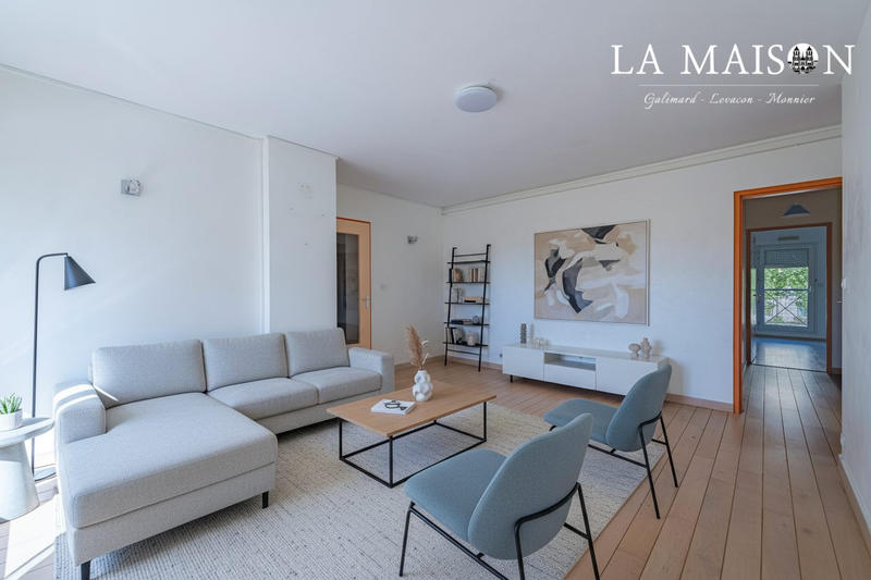 Appartement - 80 m² - 4 pièces