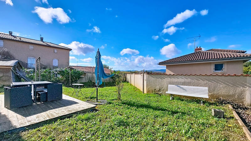 Maison - 85 m² - 4 pièces