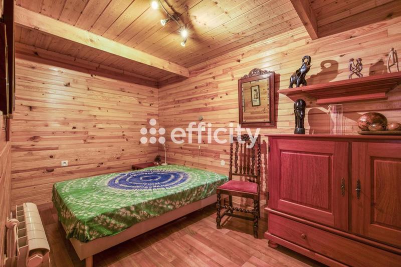 Maison - 105 m² - 6 pièces