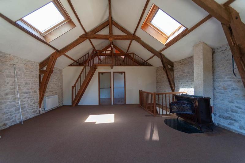 Propriété - 275 m² - 10 pièces