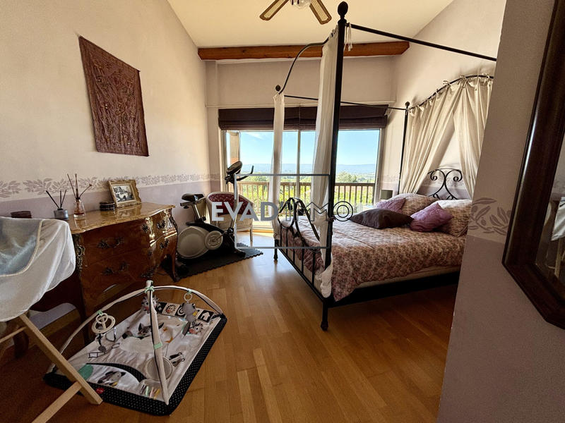 Ferme - 242 m² - 10 pièces