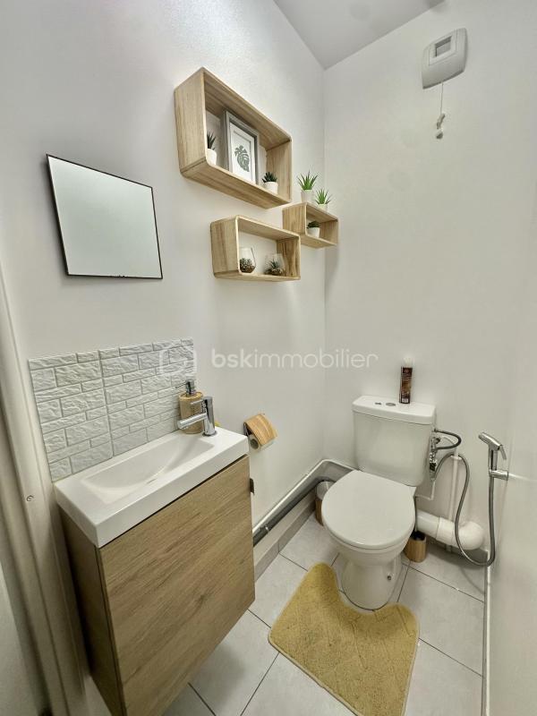 Appartement - 82 m² - 4 pièces