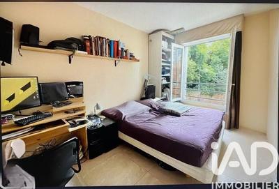 Appartement - 81 m² - 4 pièces