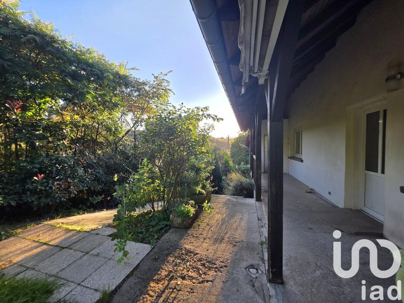 Maison - 198 m² - 6 pièces