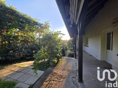 Maison - 198 m² - 6 pièces