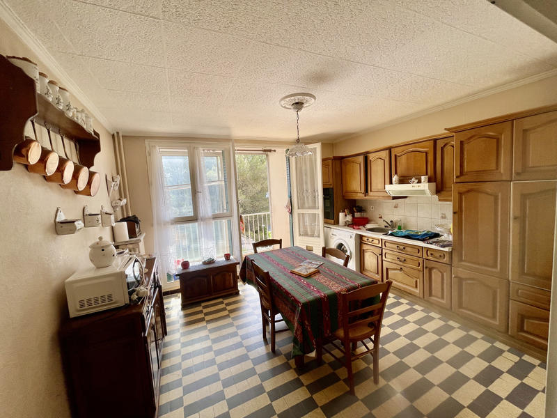 Appartement - 84 m² - 3 pièces