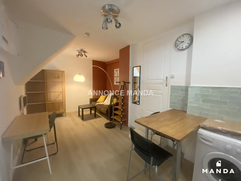 Studio - 21 m² - 1 pièce