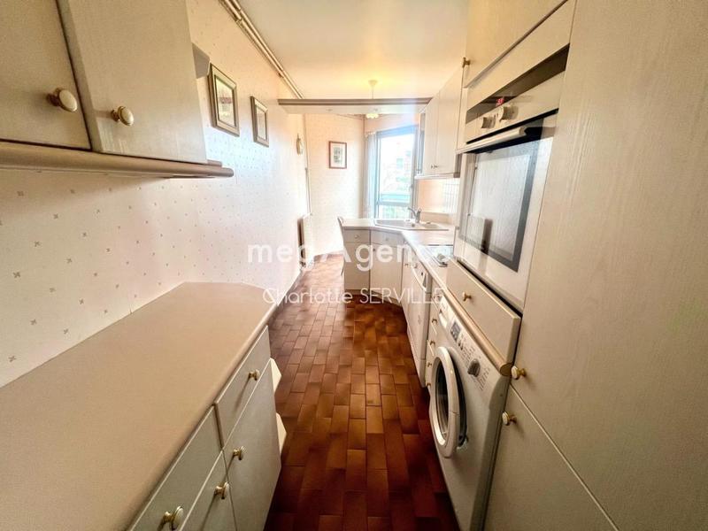 Appartement - 98 m² - 4 pièces