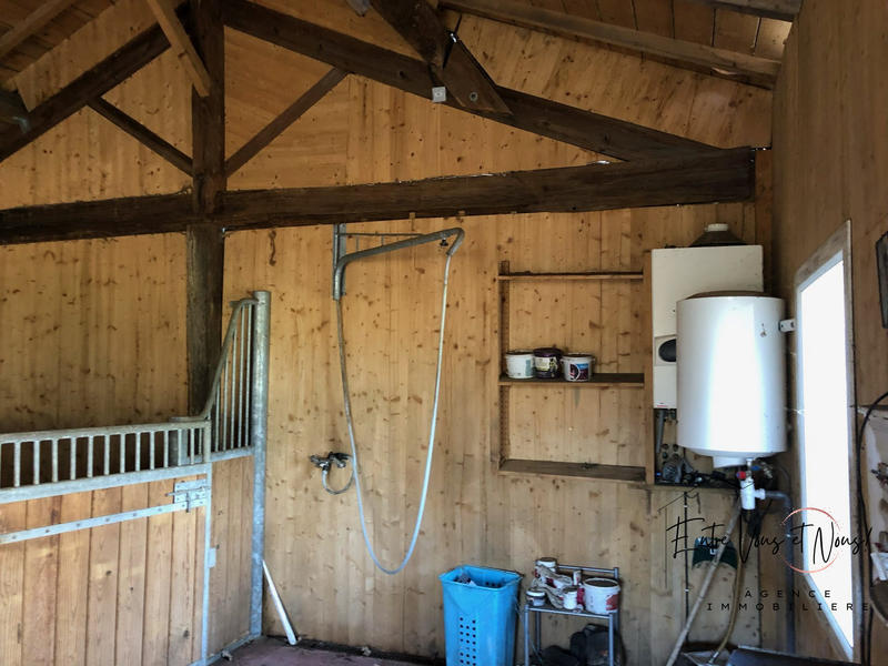 Maison ancienne - 243 m² - 10 pièces