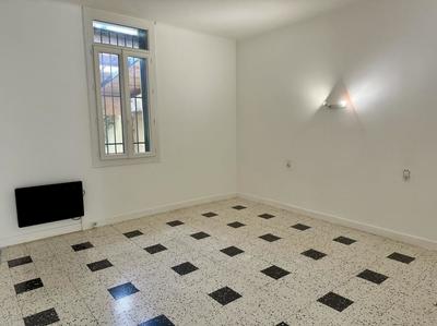 Maison - 100 m² - 3 pièces