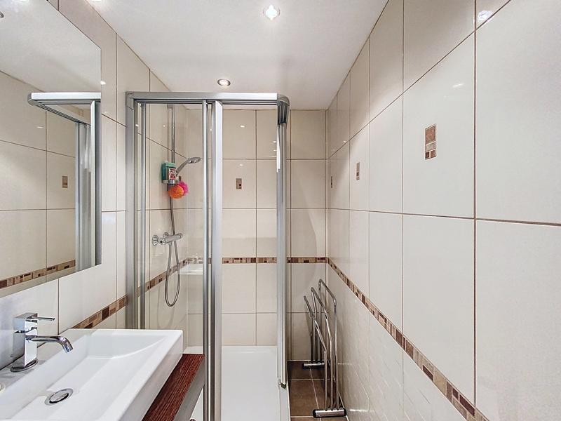 Appartement - 203 m² - 6 pièces