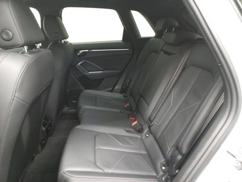 Audi Q3 35 Tdi 150 ch s tronic 7 s line