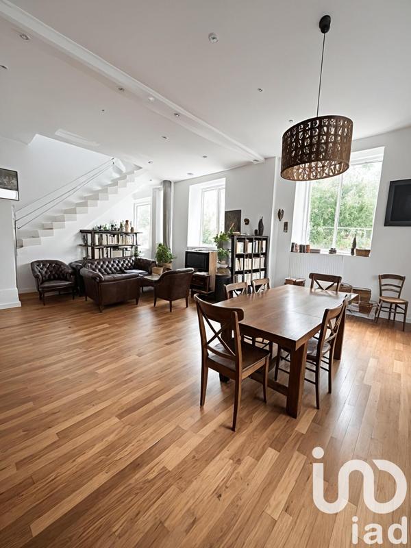 Maison - 135 m² - 6 pièces