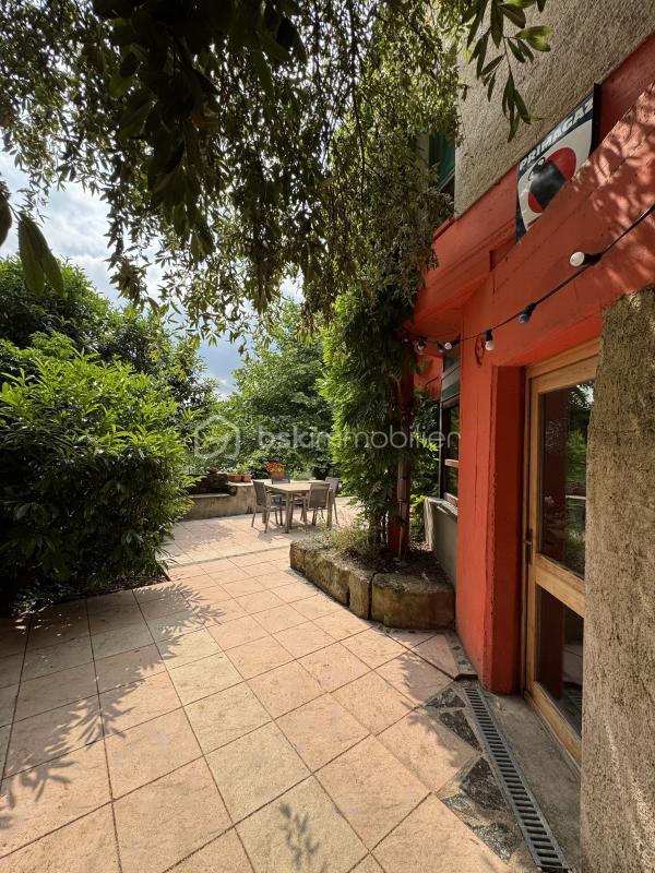 Maison de village - 260 m² - 13 pièces