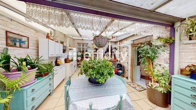 Maison - 190 m² - 8 pièces