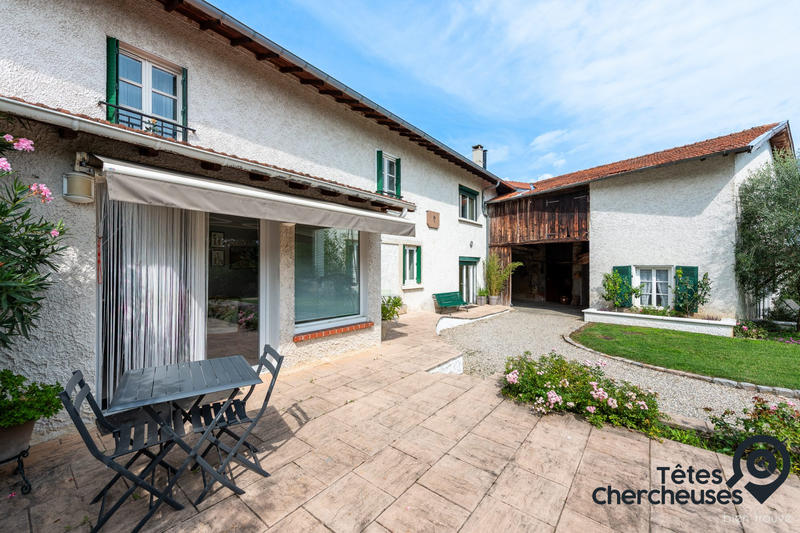 Ferme - 255 m² - 7 pièces